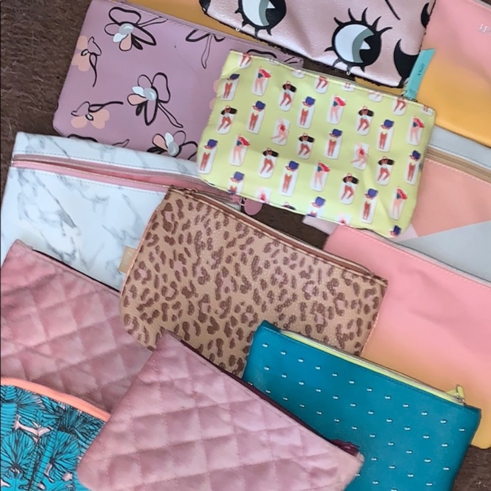 COPY - Ipsy makeup bags GOODY BAGS 10+pc❤️